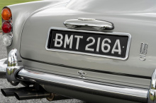 Создание новой модели Aston Martin DB5 осуществляет компания Aston Martin Works. Каждый экземпляр требует 4500 часов работы. Каждый получает окраску в цвет Silver Birch, как и оригинал, и целый ряд гаджетов.