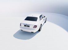 Официально представлен Rolls-Royce Ghost второго поколения.