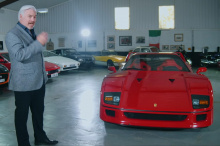 Стивенсон посетил гараж мечты Гарри Меткалфа, чтобы поближе познакомиться с его Ferrari F40 и проанализировать дизайн. Как объясняет Стивенсон, обтекаемая форма F40 привлекательна, но предсказуема. В отличие от некоторых современных суперкаров, здесь