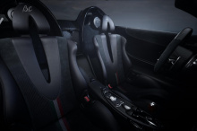 Что делает конфигуратор Pagani Huayra BC Roadster таким особенным? В нем есть функция, которая позволяет вам создавать рекламное видео о машине, когда вы настроили ее покорять пустую трековую полосу. Вы думали, что увидеть новый Escalade в демонстрац