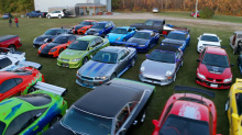 Среди автомобилей в его уникальной коллекции - зеленый Mitsubishi Evo 8, созданный по аналогии с автомобилем из «Двойного форсажа». В фильме автомобиль был модифицирован с помощью RWD, чтобы он мог лучше проходить повороты, но Хорхе оставил его в сто