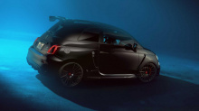 Fiat недавно обновил Abarth 500 для 2021 модельного года в Европе с большей мощностью, но немецкий тюнер Pogea Racing поднял его на новый уровень. Тюнинг-проект окрестили «Hercules».