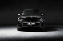 Лимитированная версия BMW X7 Dark Shadow Edition 