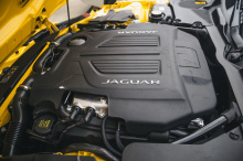 В конце концов, Jaguar F-Type восходит к 2013 году, и, несмотря на обновление этого модельного года, купе и кабриолет с передним расположением двигателя показывают свой возраст. Итак, можно с уверенностью предположить, что преемник электромобиля F-Ty