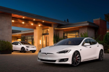 Недавно представленный Tesla Model S Plaid с его странным и, возможно, незаконным рулевым колесом стал главной темой новостей в последнее время. Но в то же время калифорнийский автопроизводитель очень тихо приступил к новому секретному проекту в Теха