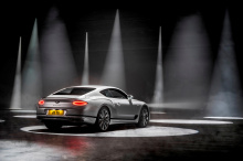 На прошлой неделе Bentley объявил о Continental GT Speed. С его 6,0-литровым двигателем W12 с турбонаддувом, увеличенным до 650 лошадиных сил, Speed является самой мощной версией Continental GT на сегодняшний день.