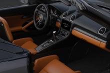 Другие изящные штрихи для пакета 718 Spyder 000 включают спортивные сиденья с адаптивным дизайном, подогревом или карбоновым ковшом. Могут быть указаны звуковые системы Bose и Burmester, а также опционально доступны керамико-композитные тормоза. Роск