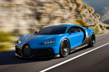 Не менее важно то, что Мате Римак подтвердил Autocar, что первый электромобиль компании не будет переименован в Rimac Nevera. «Некоторые ожидают, что может случиться так, что мы возьмем Nevera, наклеим на него логотип Bugatti и назовем его Bugatti», 
