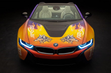 BMW недавно объявила о новом сотрудничестве с художественным приложением Acute Art для оцифровки своей коллекции всемирно известных арт-автомобилей.