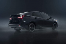 Теперь команда Toyota придает автомобилю еще больше драматизма и глубины с новым эксклюзивным выпуском Nightshade Special Edition. Давай узнаем больше!