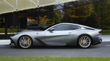 Созданный по индивидуальному заказу Ferrari BR20 основан на GTC4Lusso, но имеет новую крышу купе и обновленный интерьер.