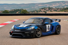 Вы сможете увидеть его в действии в следующем году в соревнованиях IMSA Michelin Pilot Challenge и сериях SRO GT4 America и GT America, а также можете связаться с Porsche, чтобы получить его себе. Что касается стоимости – с вас 16,7 млн рублей.