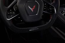 «Страсть к Corvette глубоко проникла в Chevrolet, и эта годовщина является особенной из-за волнения и успеха продаж, которых мы достигли с восьмым поколением культового американского спортивного автомобиля», — сказал Стив Майорос, вице-президент по м