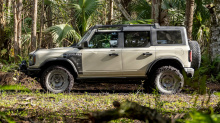 Новая специальная версия Ford Bronco Everglades предназначена для бездорожья
