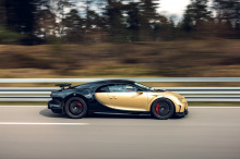 Bugatti объявил в конце прошлого года, что открыл программу индивидуальной настройки, чтобы удовлетворить самые смелые прихоти своих самых богатых клиентов. Программа персонализации, получившая название Sur Mesure, предлагает безграничные возможности