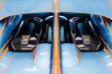 «Чрезвычайно интересно быть свидетелем того, как первые модели Chiron Super Sport собираются вместе в нашем ателье», — прокомментировал президент Bugatti Кристоф Пьошон. Теперь, когда Super Sport уже выходит за дверь, мы с нетерпением ждем анонса сле