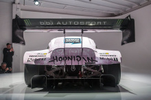 Этот единственный в своем роде среднемоторный Porsche SVRSR, официально известный как Hoonipigasus, был построен BBi Autosport в сотрудничестве с Hoonigan и Hoonigan Racing Division и станет предпочтительным оружием Блока в Международном Восхождении 