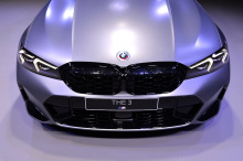 BMW представила новую, обновленную 3-ю серию.