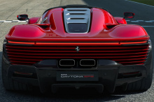 Когда Ferrari SP3 Daytona наконец-то дебютирует, она присоединится к целому ряду знаменитых автомобильных икон. 