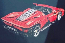Отдавая дань уважения потрясающему Ferrari Daytona SP3, новейший набор Lego Technic бросит вызов даже самым опытным конструкторам Lego, поскольку в нем 3776 деталей. 