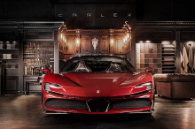 Carlex на протяжении многих лет создавал невероятные индивидуальные интерьеры, и теперь компания показала фотографии готового результата, когда компания добивалась своего с гибридным суперкаром Ferrari.