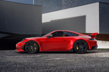 TechArt представит свои новые кованые диски Formula VII Race для Porsche 911 Turbo, 911 GTS и 911 GT3 на выставке SEMA 2022 в Лас-Вегасе в начале ноября.