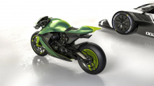 Представленный на выставке мотоциклов EICMA в Милане, AMB 001 Pro оснащен двухцилиндровым двигателем объемом 997 куб.см, а картер полностью изготовлен из алюминиевой заготовки. Aston Martin говорит, что это помогает улучшить жесткость, а новая констр