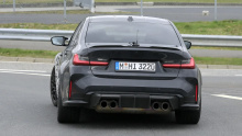 CS означает «Competition Sport» на языке BMW, и, как и в случае с M3 CS предыдущего поколения F80, новая модель принесет несколько улучшений производительности и внешнего вида, чтобы выделиться из существующей модели M3 Competition.