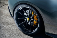 Компания Novitec усовершенствовала Ferrari 296 GTB, придав суперкару со средним расположением двигателя больше производительности и стиля благодаря незначительным усовершенствованиям.