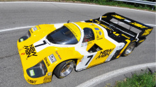 Посетители смогут осмотреть один из 12 автомобилей Porsche 956, построенных для команд клиентов еще в 1983 году. Поставленный в успешную команду Райнхольда Йоста, он управлялся Айртоном Сенной на 1000-километровой гонке Нюрбургринга в 1984 году, став