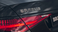 Взяв за основу Mercedes-Maybach S 680 с двигателем V12, мощность которого уже составляет 621 л., Brabus приступил к настройке двигателя, чтобы он развивал мощность 838 л.с. и 1100 Нм крутящего момента, что сделало его самым мощным S-классом в мире.
