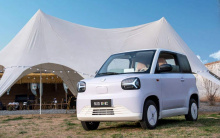 18 апреля компания Zhidou официально представила свой новый электромобиль Rainbow mini EV
