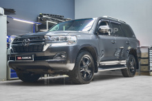 108827 Заказать рестайлинг комплект Toyota Land Cruiser 200 под ключ в Топ Тюнинг Москва