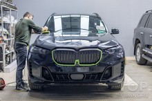 Комплексный детейлинг всего кузова и задних стекол BMW X5 G05 в Топ Тюнинг Москва