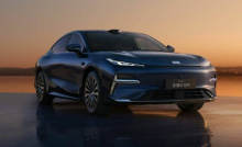 3 марта на конференции Geely AI Intelligent Technology Conference компания Geely официально представила новый Galaxy Starshine 8