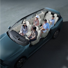 Цена автомобиля составит от 330 000 до 435 000 юаней (3,82–5,04 млн рублей). Официальный запуск модели запланирован на конец апреля.