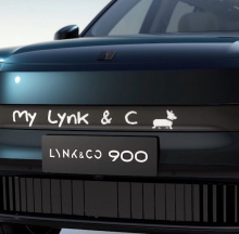 Бортовая система помощи при вождении Zeekr Qianli Haohan advanced оснащена лидаром, установленным на крыше, 11 камерами, миллиметровым радаром и 12 ультразвуковыми радарами. Работа системы поддерживается чипами NVIDIA Drive Orin-X или NVIDIA Drive Th