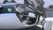 Компания Aptera, разработчик трёхколёсного автомобиля Slipper, объявила об успешном завершении первой тестовой поездки. В ходе путешествия протяжённостью около 500 км команде удалось сэкономить примерно 30 км запаса хода благодаря использованию солне