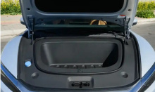 9 апреля на китайском рынке официально появился новый седан BYD Han L, доступный в вариантах EV и PHEV.