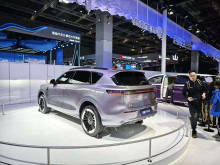 На автосалоне в Шанхае в 2025 году был официально представлен совершенно новый Voyah FREE+ — комплексное обновление флагманского внедорожника Voyah FREE