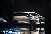 Недавние кадры, на которых Faraday X (FX) — второй бренд Faraday Future — тестирует свой прототип на дорогах Лос-Анджелеса, вызвали споры среди автолюбителей