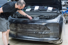 Оклейка сатиновым полиуретаном всего ЛКП кузова Lixiang L7 в Топ Тюнинг Москва