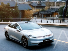 Высококачественные комплектации оснащены усовершенствованной системой помощи при вождении Tianshu Intelligent lidar edition от Changan.