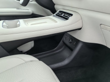 15 октября компания Changan открыла приём предварительных заказов на новый компактный электрический внедорожник Nevo Q05