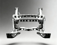 Это произошло вскоре после того, как автомобиль установил официальный рекорд на Северной петле Нюрбургринга среди серийных электромобилей. Как сообщает IT-Home, U9X преодолел круг за 6:59.157, став первым серийным электромобилем, который сделал это м