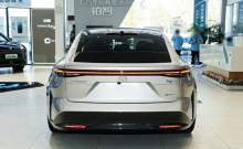 Модель bZ7 является продолжением модели bZ3X, представленной на автосалоне в Гуанчжоу в 2025 году. Она вписывается в стратегию Toyota China по разработке электромобилей увеличенных габаритов, ориентированных на местные потребности. В новинке использу