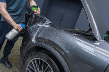 Зона риска Porsche Cayenne III в полиуретановую пленку с самоисцелением