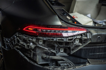 Ремонт заднего фонаря Mercedes-Benz AMG GT рестайлинг – не работал стоп-сигнал