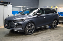 Оклейка кузова сатиновой пленкой, шумоизоляция для нового BYD Tang