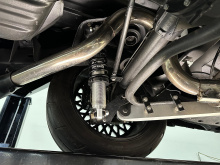 Представьте: вы выиграли в лотерею и хотите сохранить это в тайне. Но некоторые знаки всё равно выдадут вас — например, такой уникальный автомобиль, как этот Chevy El Camino 1984 года, мастерски превращённый в Buick GNX ute. Каждая деталь здесь — нас